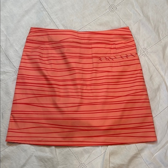Puma Women's Striped Coral Skort size L - Picture 7 of 9